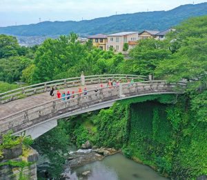 旧陸軍の軍神、橘中佐をたたえる軍神橋